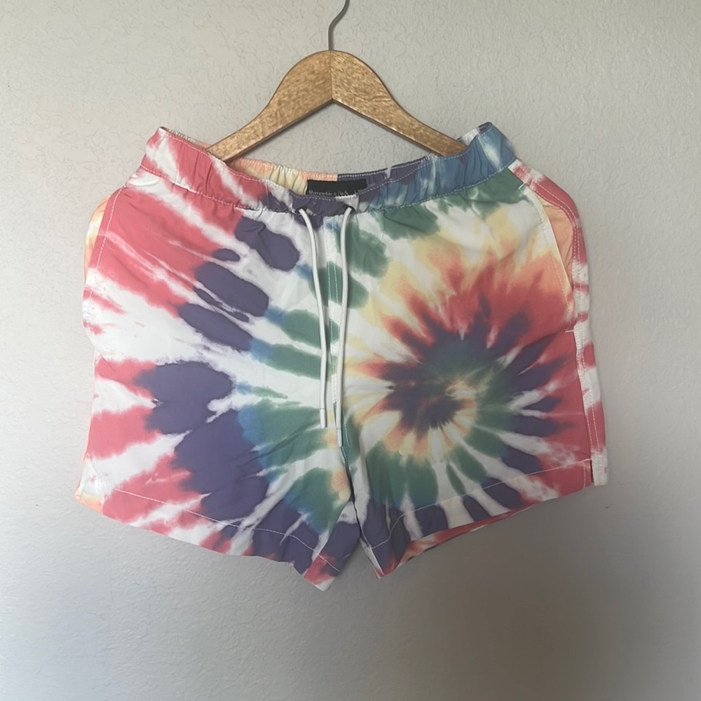 Tie dye drawstring short / bathing suit